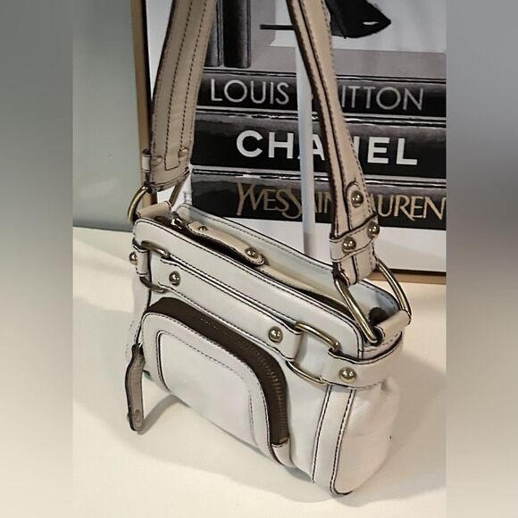 Banana Republic Stylish White and Brown Leather shoulder Bag - Picture 5 of 10